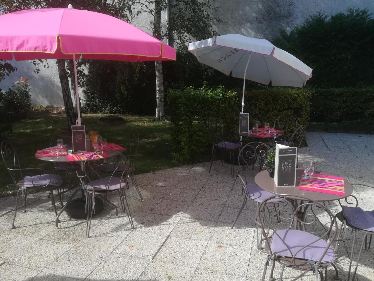 Ibis Paris Le Bourget Hotel La Courneuve Exterior foto